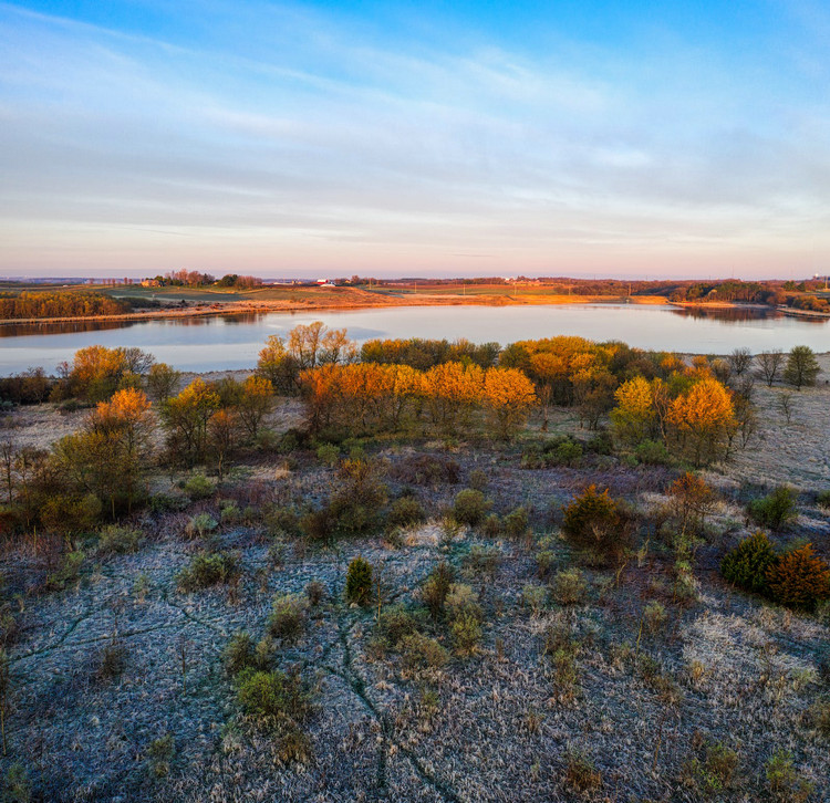 1688188105856749.jpeg 河流11.jpeg